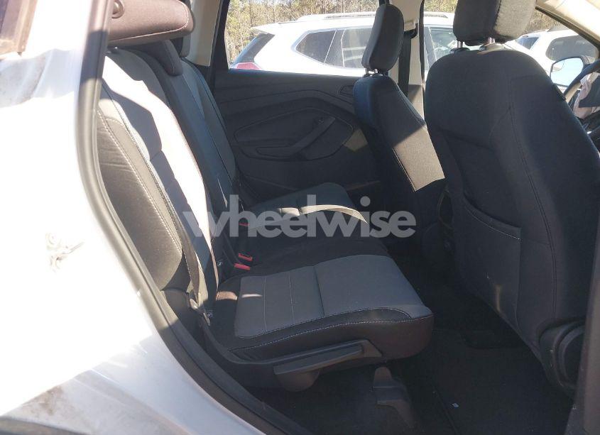 Photo 8 of 2019 Ford Escape S (VIN 1FMCU0F76KUB11066)