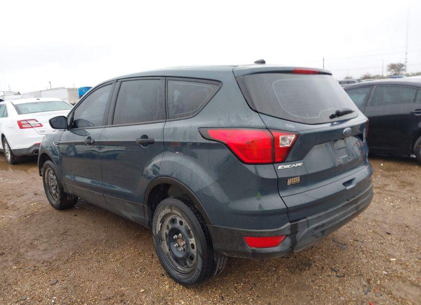 Photo 15 of 2019 Ford Escape S (VIN 1FMCU0F76KUB26229)