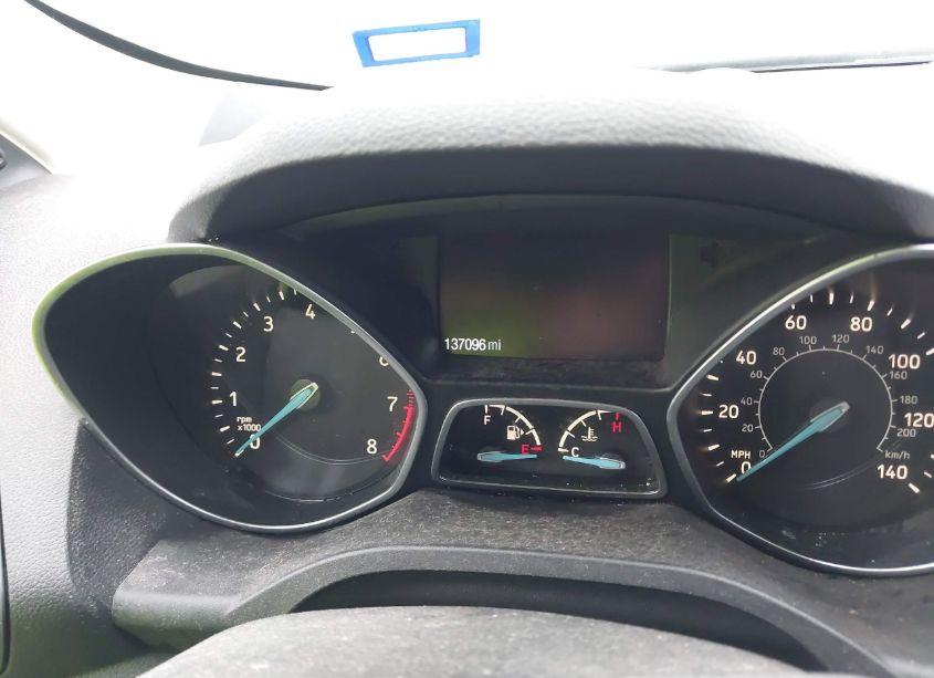 Photo 7 of 2019 Ford Escape S (VIN 1FMCU0F76KUB26229)