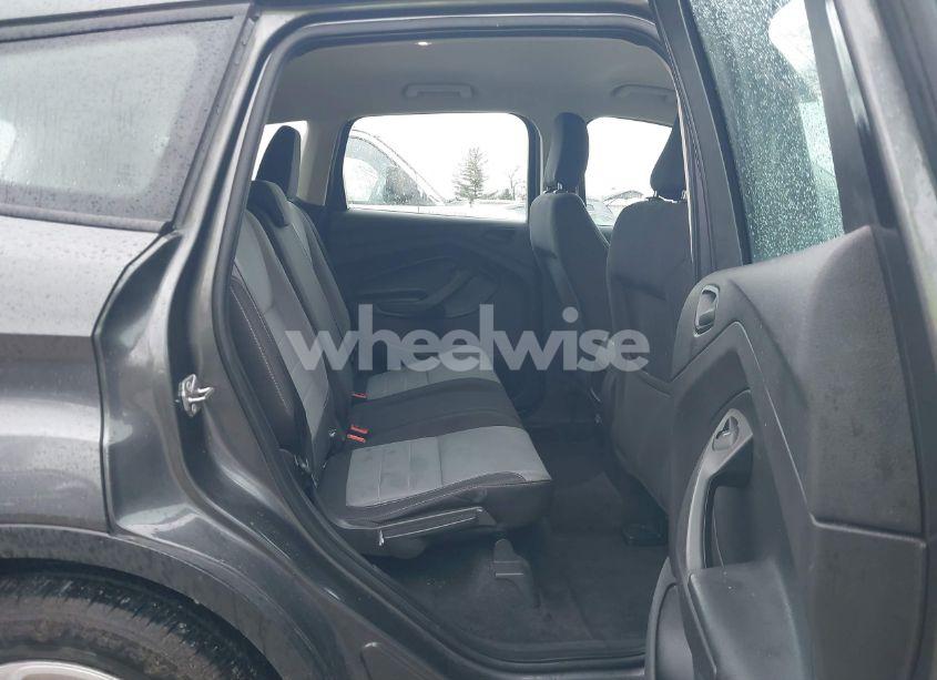 Photo 8 of 2019 Ford Escape S (VIN 1FMCU0F76KUB85359)