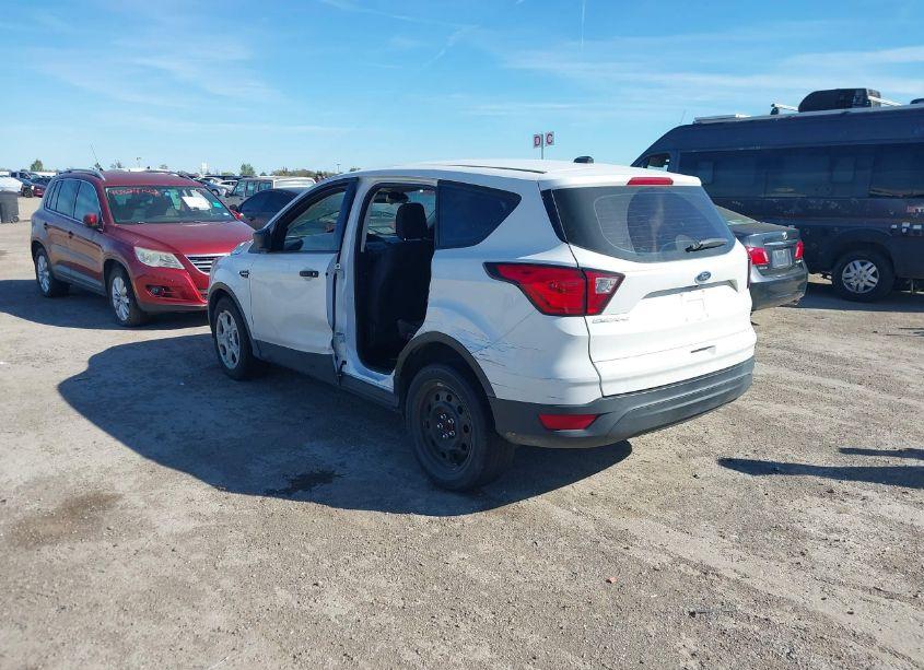 Photo 3 of 2019 Ford Escape S (VIN 1FMCU0F76KUC25309)