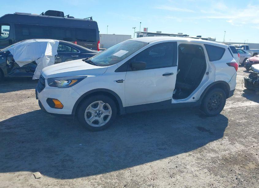 Photo 6 of 2019 Ford Escape S (VIN 1FMCU0F76KUC25309)