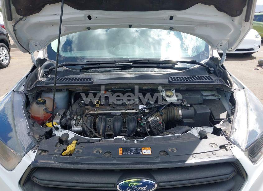 Photo 10 of 2019 Ford Escape S (VIN 1FMCU0F76KUC27951)