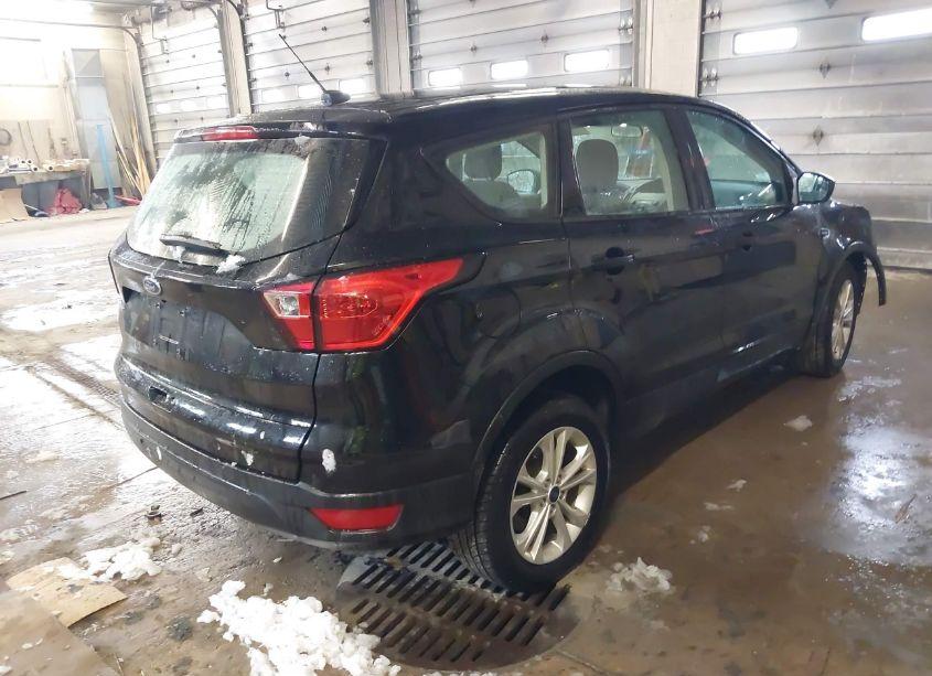 Photo 4 of 2019 Ford Escape S (VIN 1FMCU0F76KUC48072)