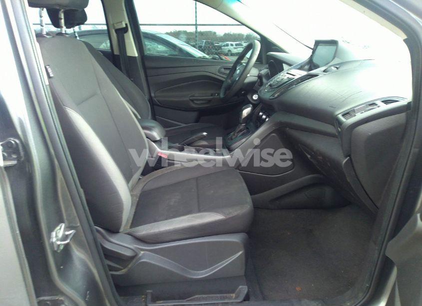 Photo 5 of 2013 Ford Escape S (VIN 1FMCU0F77DUA19998)