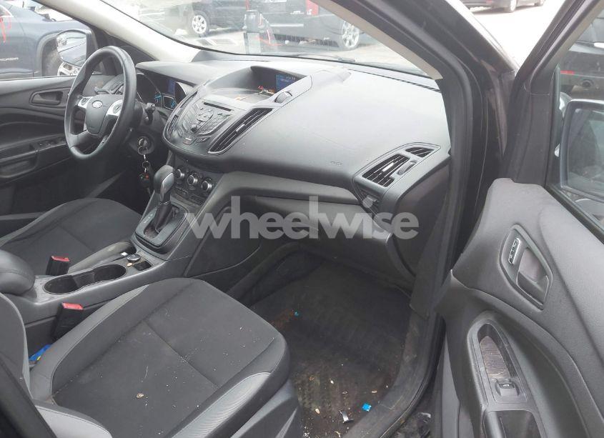 Photo 5 of 2013 Ford Escape S (VIN 1FMCU0F77DUB79606)