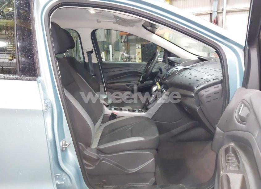 Photo 5 of 2013 Ford Escape S (VIN 1FMCU0F77DUB82022)