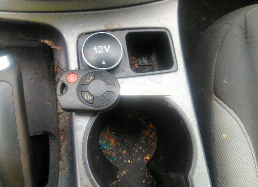 Photo 11 of 2013 Ford Escape S (VIN 1FMCU0F77DUD79417)