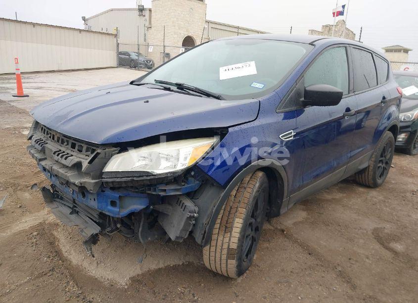 Photo 2 of 2014 Ford Escape S (VIN 1FMCU0F77EUB07726)