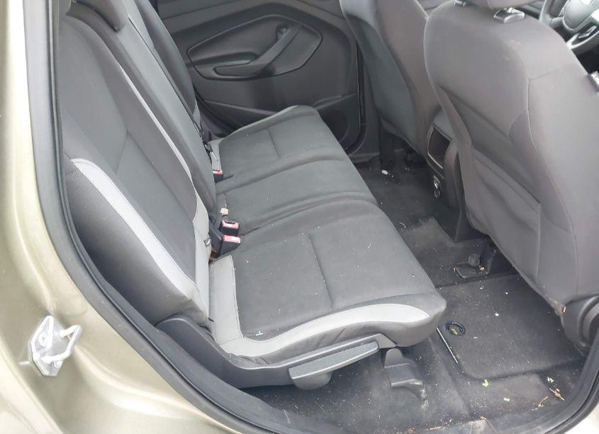 Photo 8 of 2014 Ford Escape S (VIN 1FMCU0F77EUB56165)