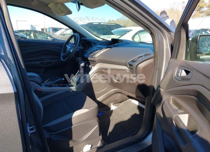 Photo 5 of 2014 Ford Escape S (VIN 1FMCU0F77EUC03467)