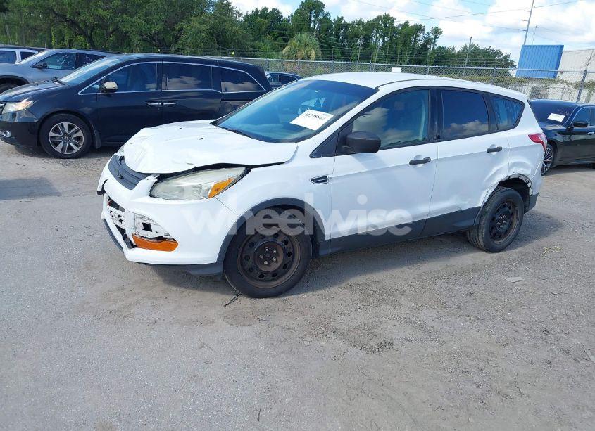 Photo 2 of 2014 Ford Escape S (VIN 1FMCU0F77EUC81957)