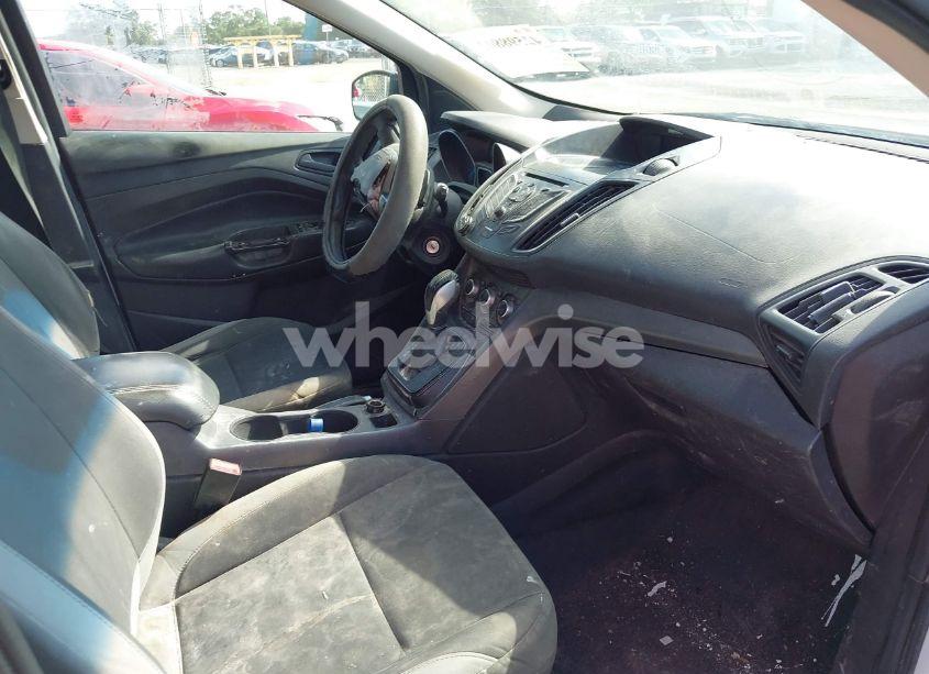 Photo 5 of 2014 Ford Escape S (VIN 1FMCU0F77EUC81957)