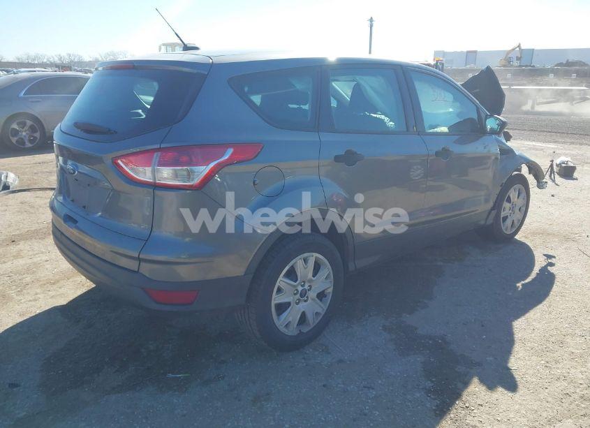 Photo 4 of 2014 Ford Escape S (VIN 1FMCU0F77EUD31269)