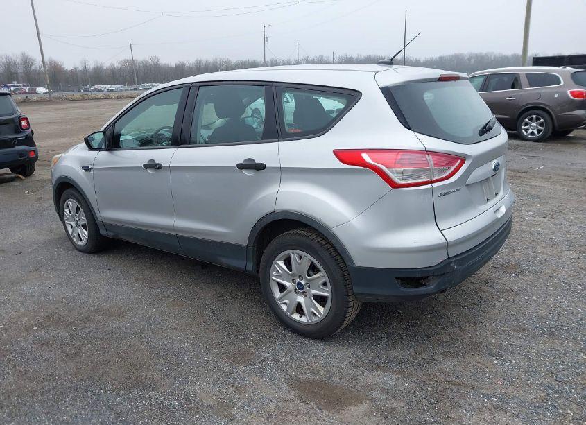 Photo 3 of 2014 Ford Escape S (VIN 1FMCU0F77EUD98311)