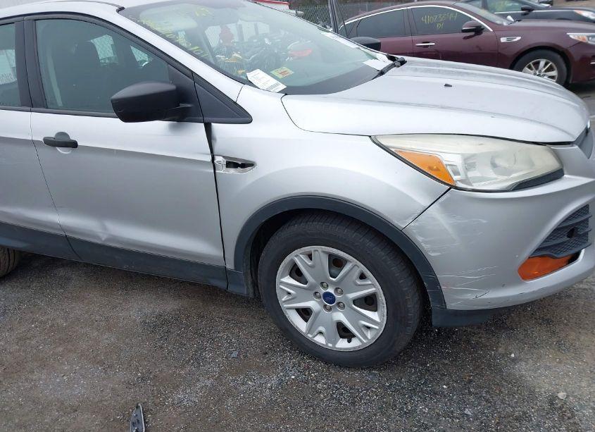 Photo 6 of 2014 Ford Escape S (VIN 1FMCU0F77EUD98311)