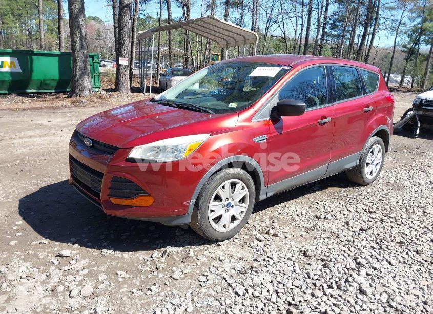 Photo 2 of 2015 Ford Escape S (VIN 1FMCU0F77FUA04291)