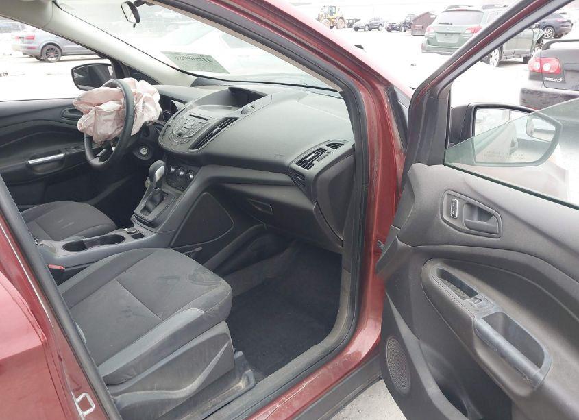 Photo 5 of 2015 Ford Escape S (VIN 1FMCU0F77FUA15730)