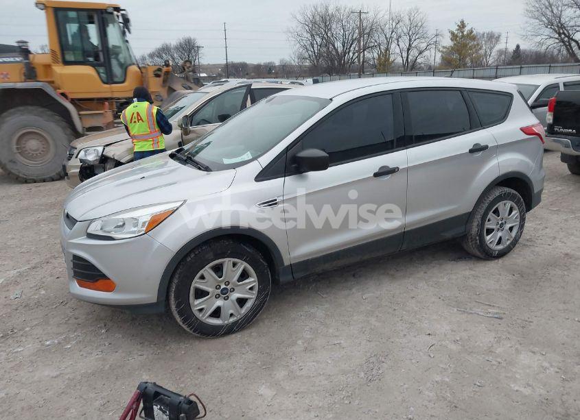 Photo 2 of 2015 Ford Escape S (VIN 1FMCU0F77FUA77063)
