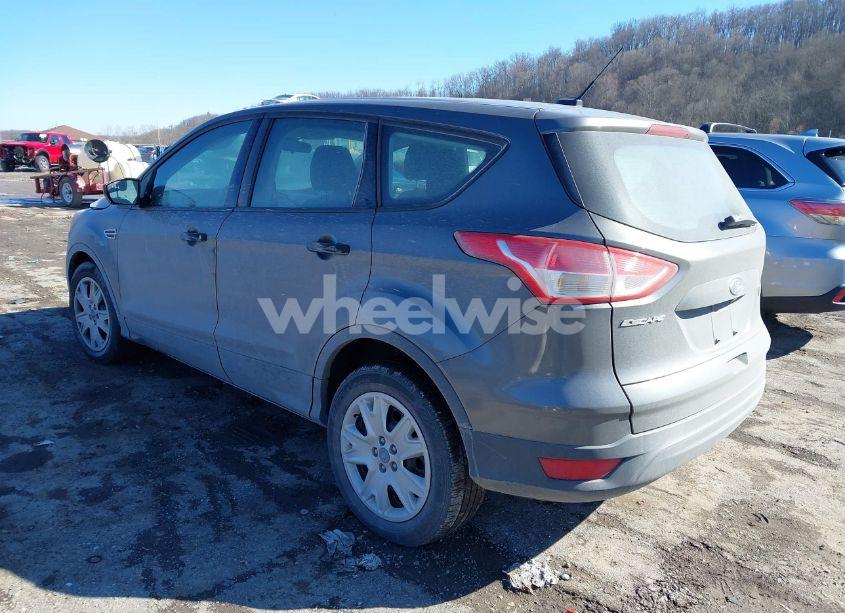 Photo 3 of 2016 Ford Escape S (VIN 1FMCU0F77GUA61575)