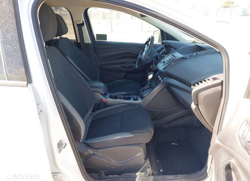 Photo 5 of 2016 Ford Escape S (VIN 1FMCU0F77GUB62132)