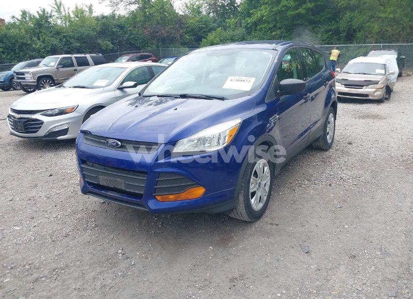 Photo 2 of 2016 Ford Escape S (VIN 1FMCU0F77GUB97852)