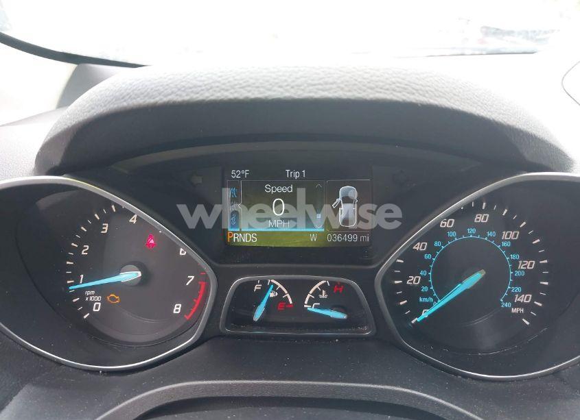 Photo 7 of 2016 Ford Escape S (VIN 1FMCU0F77GUB97852)