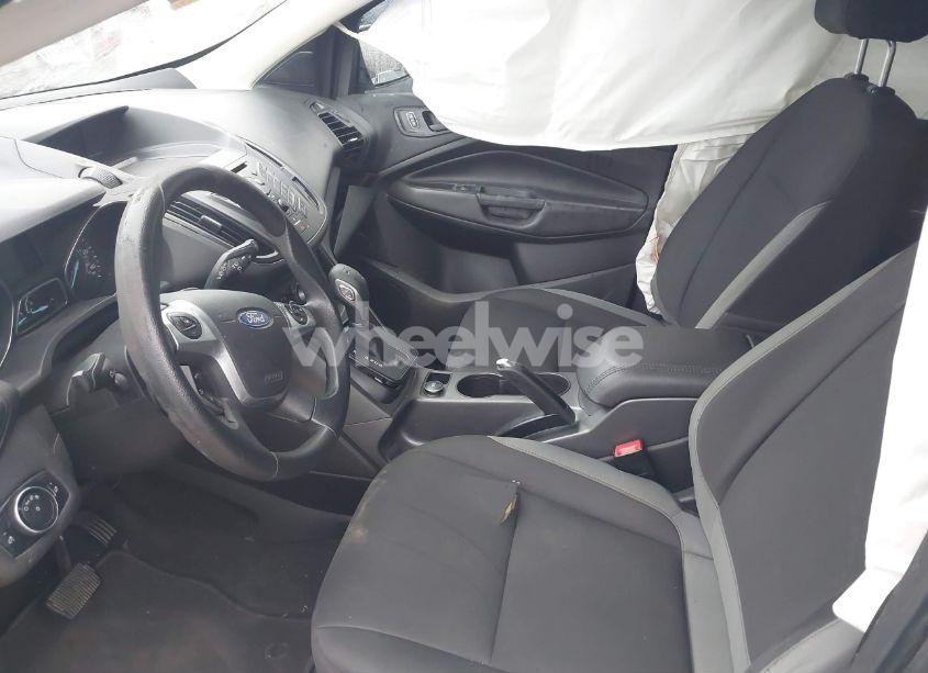 Photo 5 of 2016 Ford Escape S (VIN 1FMCU0F77GUC78592)