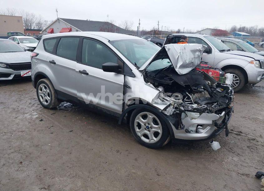 2017 Ford Escape S (VIN 1FMCU0F77HUC62443) main photo