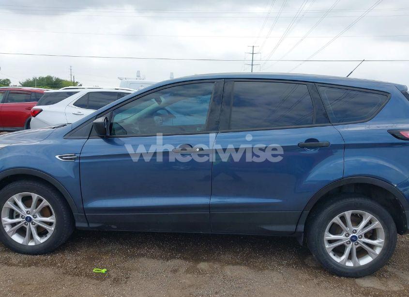Photo 14 of 2018 Ford Escape S (VIN 1FMCU0F77JUA91134)