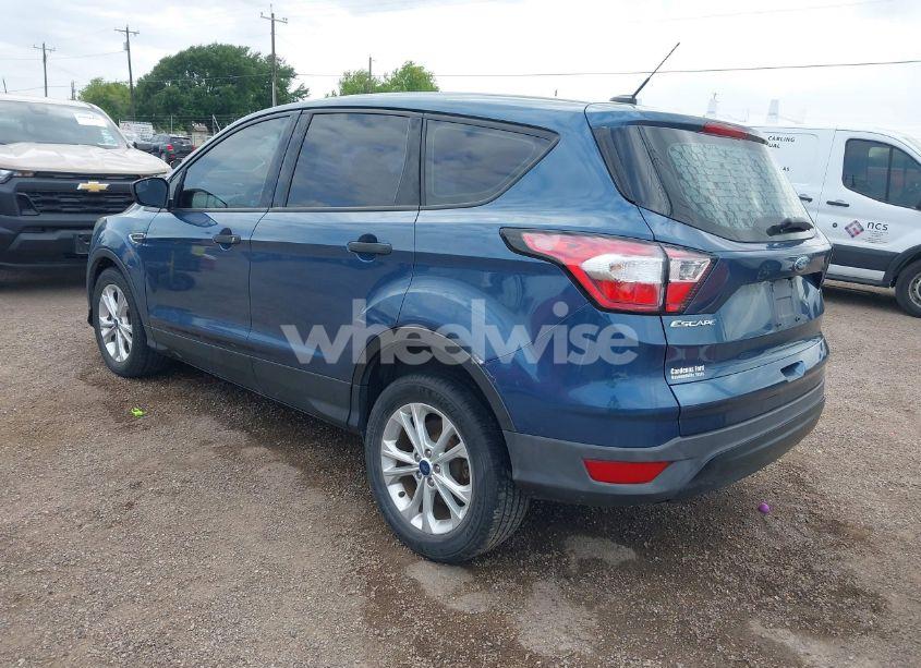 Photo 3 of 2018 Ford Escape S (VIN 1FMCU0F77JUA91134)