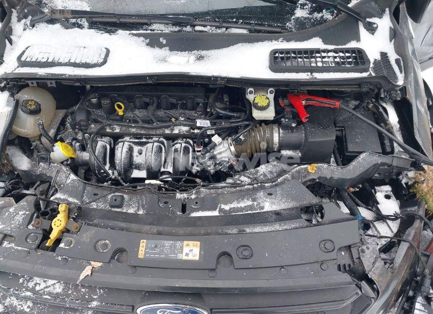 Photo 10 of 2018 Ford Escape S (VIN 1FMCU0F77JUA93725)