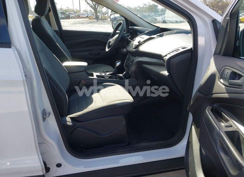 Photo 5 of 2018 Ford Escape S (VIN 1FMCU0F77JUB04822)