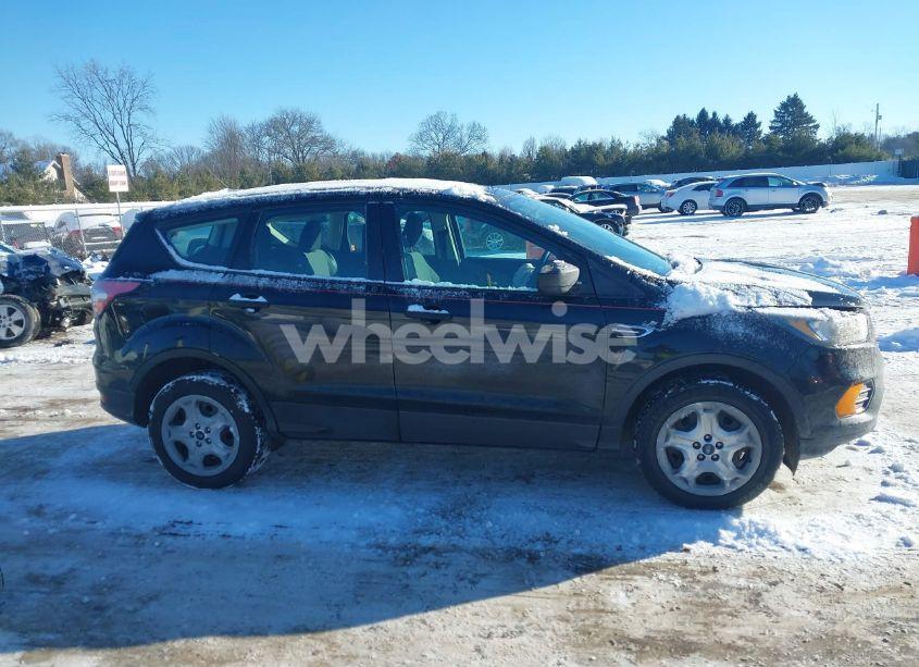 Photo 13 of 2018 Ford Escape S (VIN 1FMCU0F77JUC28542)