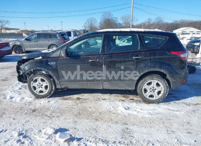 Photo 14 of 2018 Ford Escape S (VIN 1FMCU0F77JUC28542)