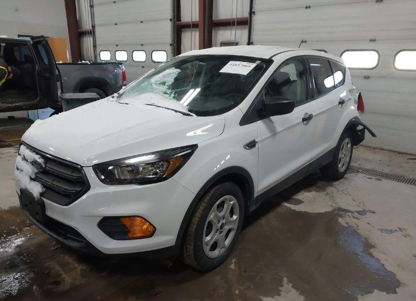 Photo 2 of 2019 Ford Escape S (VIN 1FMCU0F77KUB81059)