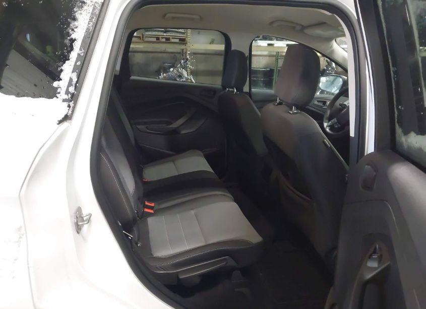 Photo 8 of 2019 Ford Escape S (VIN 1FMCU0F77KUB81059)