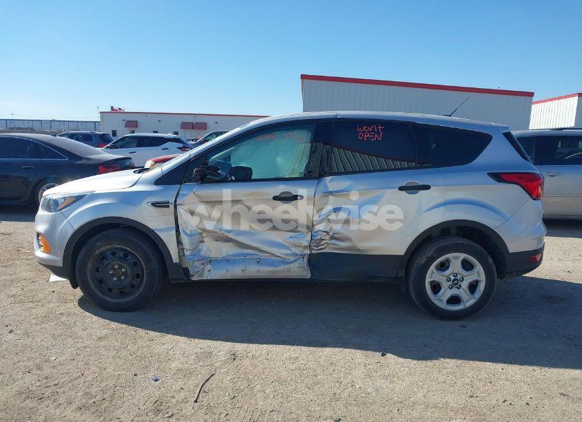 Photo 14 of 2019 Ford Escape S (VIN 1FMCU0F77KUB83832)