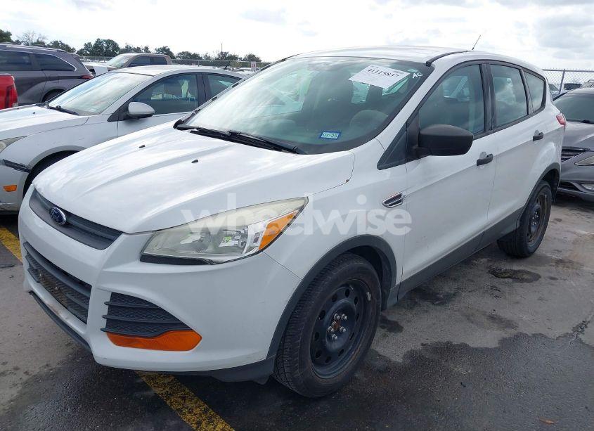 Photo 2 of 2013 Ford Escape S (VIN 1FMCU0F78DUA39791)