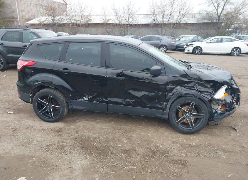 Photo 13 of 2013 Ford Escape S (VIN 1FMCU0F78DUA85220)