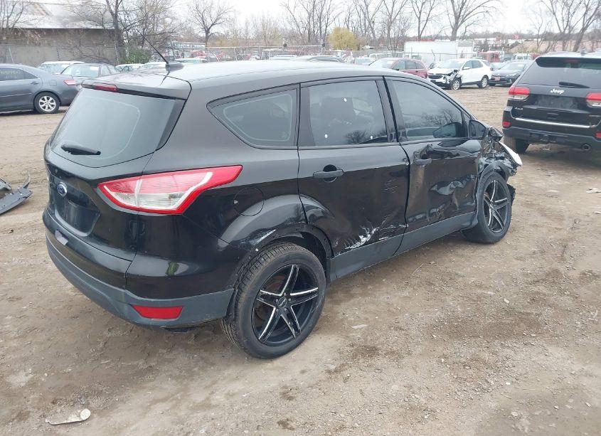 Photo 4 of 2013 Ford Escape S (VIN 1FMCU0F78DUA85220)