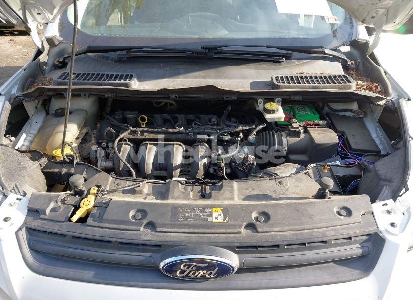 Photo 10 of 2013 Ford Escape S (VIN 1FMCU0F78DUB32388)