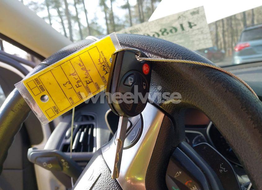 Photo 11 of 2013 Ford Escape S (VIN 1FMCU0F78DUB32388)