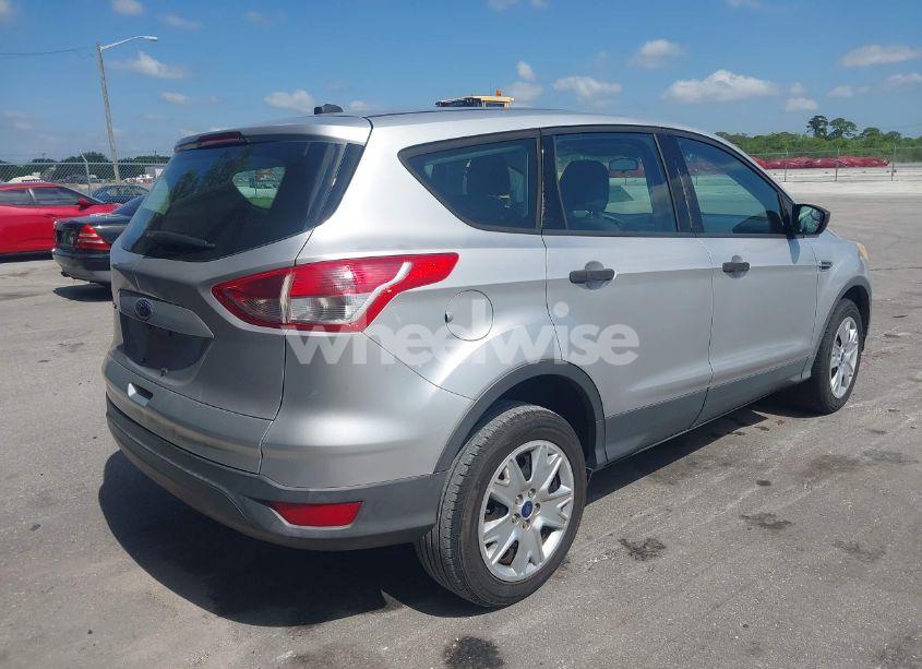Photo 4 of 2013 Ford Escape S (VIN 1FMCU0F78DUB43763)