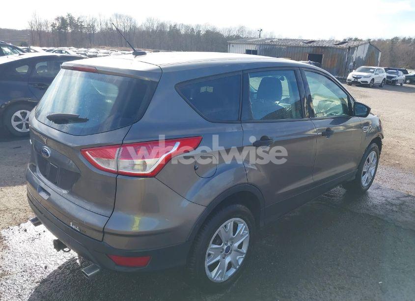 Photo 4 of 2013 Ford Escape S (VIN 1FMCU0F78DUD35412)
