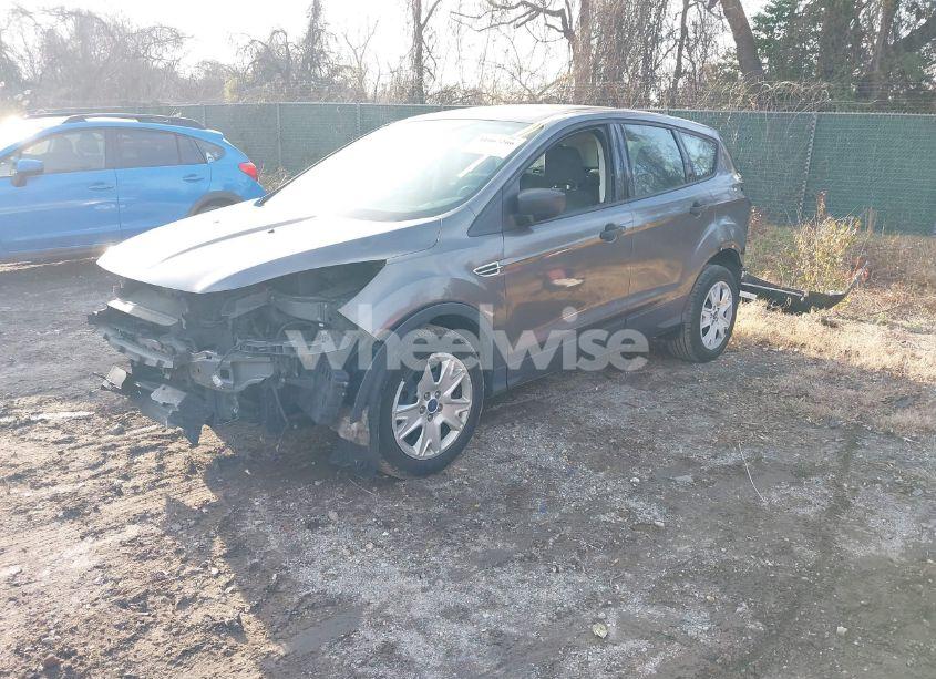 Photo 2 of 2014 Ford Escape S (VIN 1FMCU0F78EUB70172)