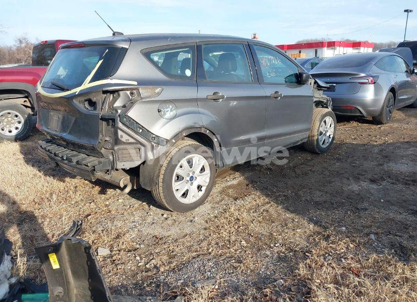 Photo 4 of 2014 Ford Escape S (VIN 1FMCU0F78EUB70172)