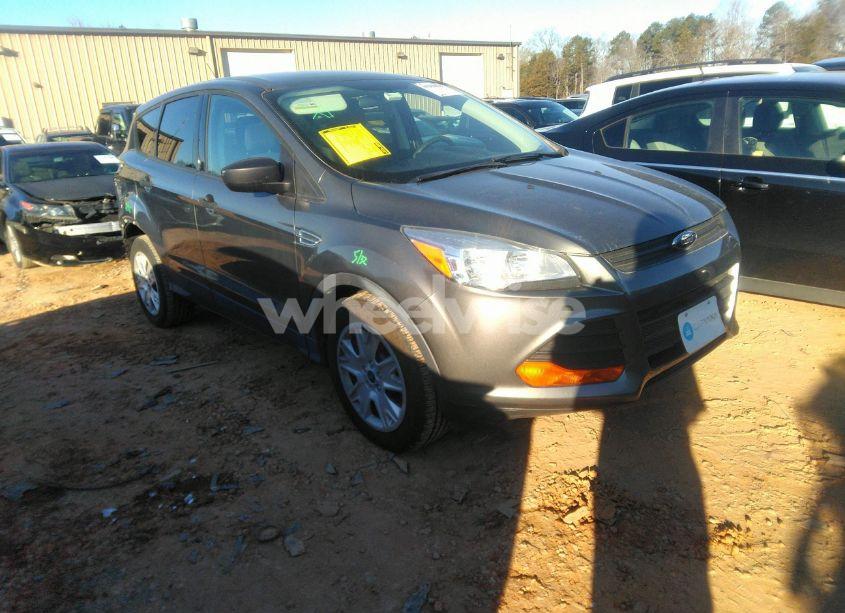2014 Ford Escape S (VIN 1FMCU0F78EUB80877) main photo