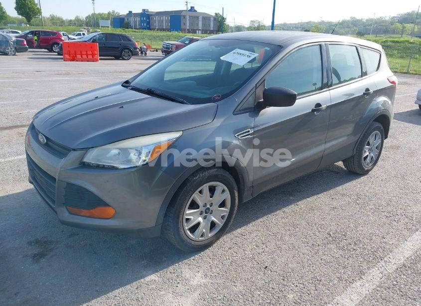 Photo 2 of 2014 Ford Escape S (VIN 1FMCU0F78EUD43866)