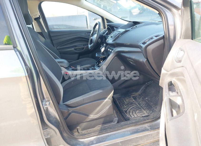 Photo 5 of 2014 Ford Escape S (VIN 1FMCU0F78EUD43866)